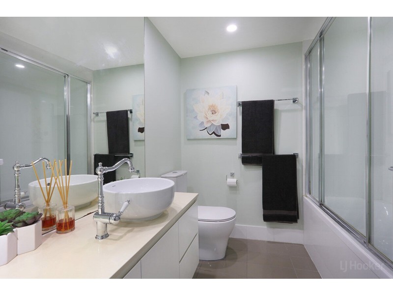 1206/438 Marine Parade, Biggera Waters QLD 4216