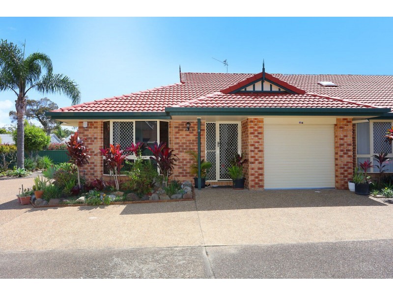 4/427 Oxley Drive, Runaway Bay QLD 4216