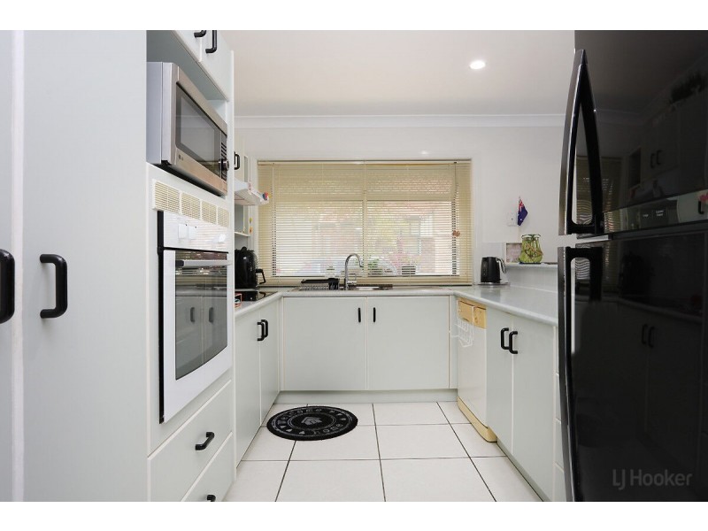 4/427 Oxley Drive, Runaway Bay QLD 4216