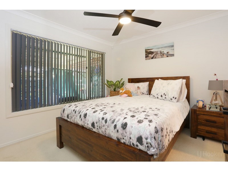 4/427 Oxley Drive, Runaway Bay QLD 4216