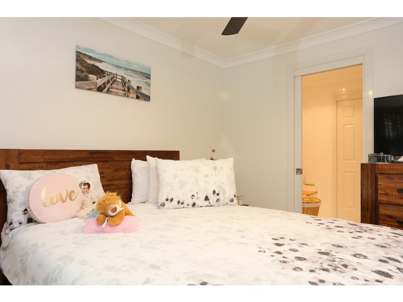 4/427 Oxley Drive, Runaway Bay QLD 4216