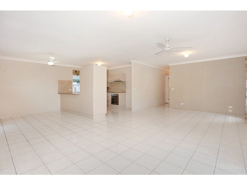 24 Numbat Court, Coombabah QLD 4216
