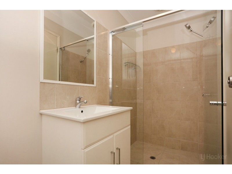 24 Numbat Court, Coombabah QLD 4216