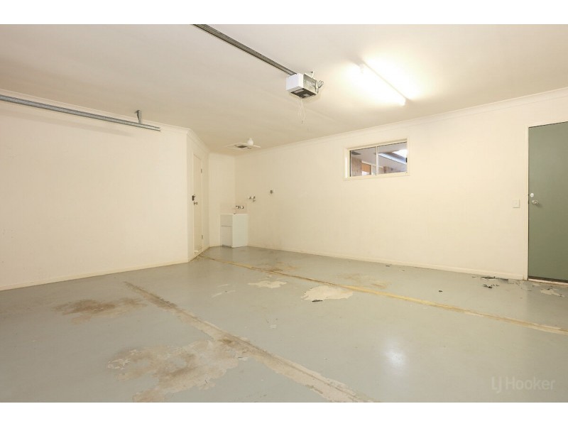 24 Numbat Court, Coombabah QLD 4216