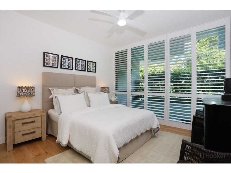 6101/2 Ephraim Island, Paradise Point QLD 4216