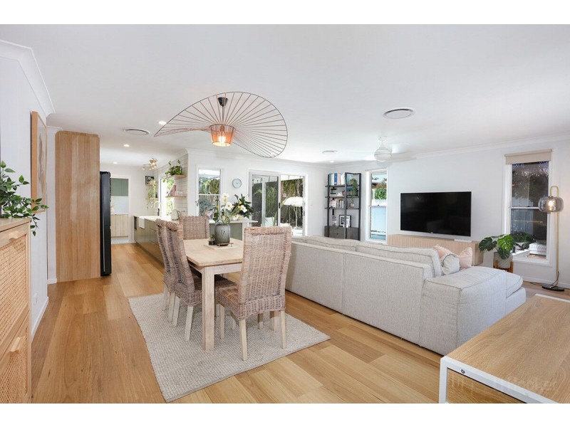 52 Gooding Drive, Coombabah QLD 4216