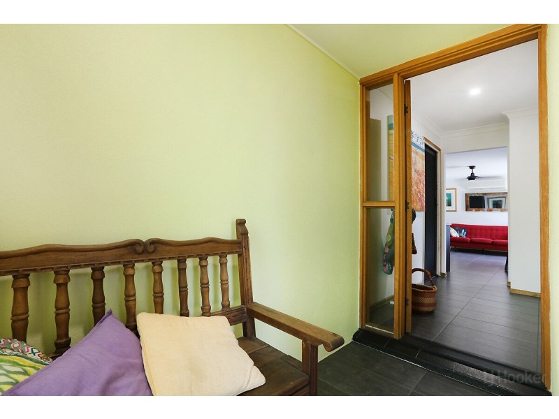 55 Matthew Flinders Drive, Paradise Point QLD 4216