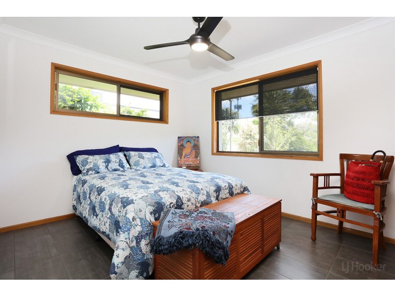 55 Matthew Flinders Drive, Paradise Point QLD 4216