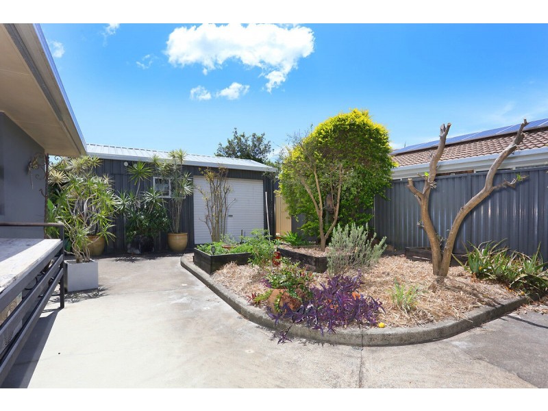 55 Matthew Flinders Drive, Paradise Point QLD 4216