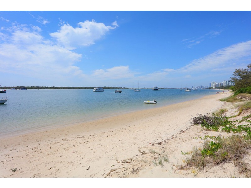 39/452 Marine Parade, Biggera Waters QLD 4216