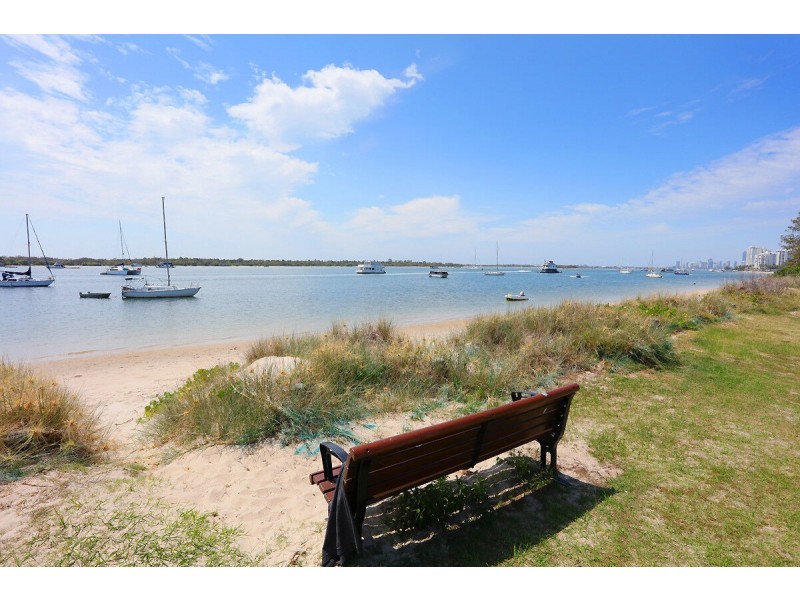 39/452 Marine Parade, Biggera Waters QLD 4216