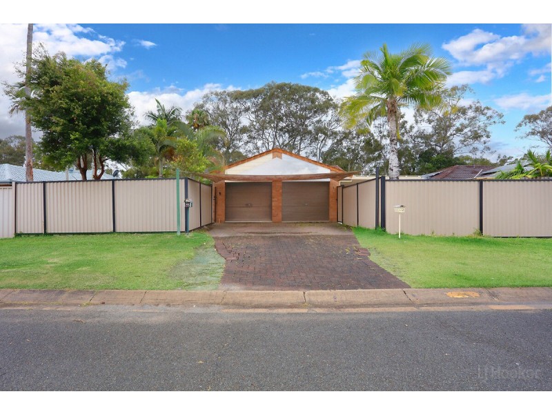 2/49 Morinda Way, Labrador QLD 4215