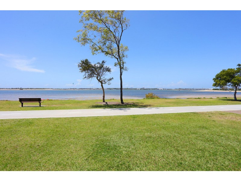 802/182-192 Marine Parade, Labrador QLD 4215