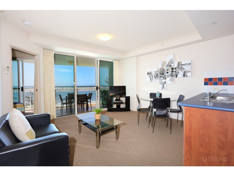 802/182-192 Marine Parade, Labrador QLD 4215