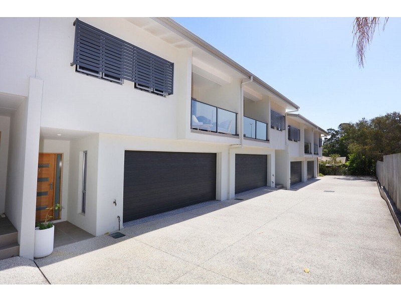 2/43 Harley Street, Labrador QLD 4215