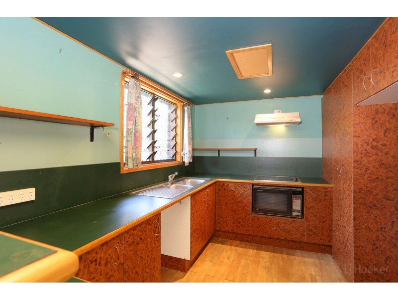 40 Clam Street, Runaway Bay QLD 4216