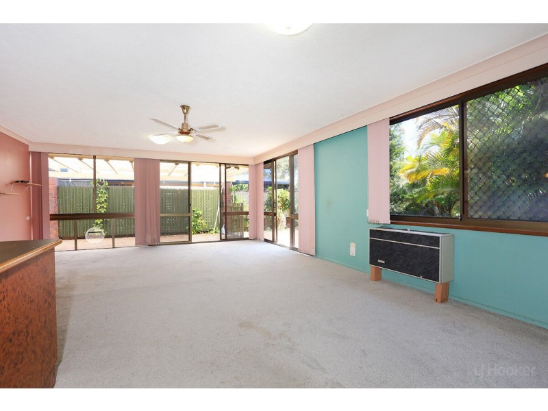 40 Clam Street, Runaway Bay QLD 4216