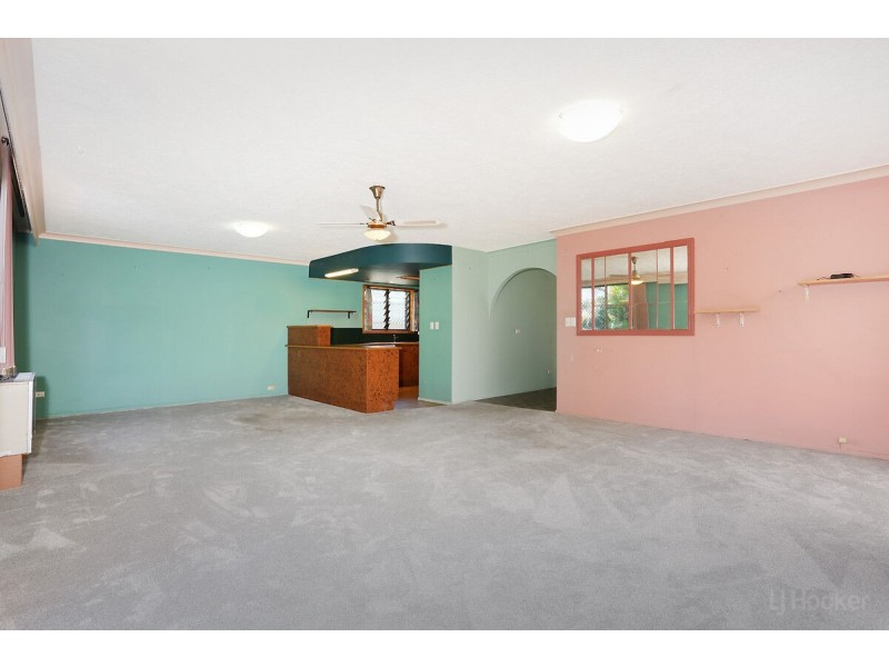 40 Clam Street, Runaway Bay QLD 4216