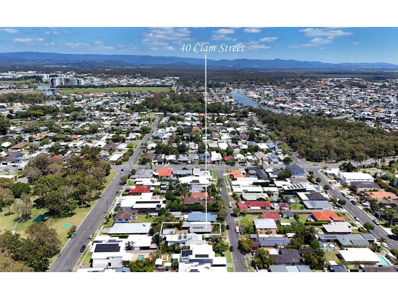 40 Clam Street, Runaway Bay QLD 4216