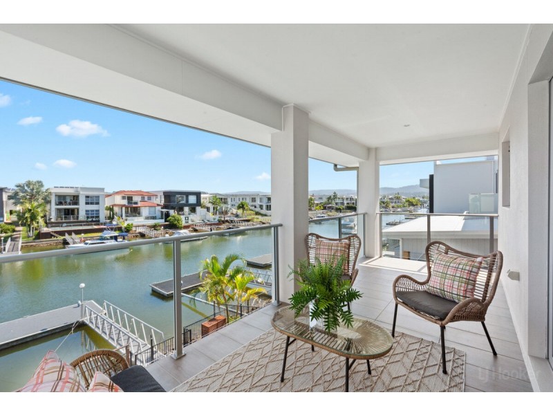 72 River Links Boulevard East, Helensvale QLD 4212