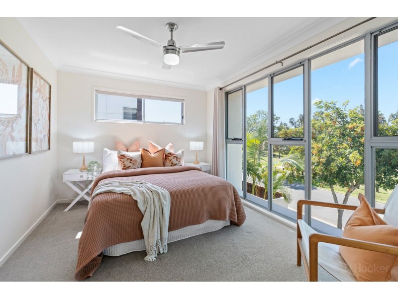72 River Links Boulevard East, Helensvale QLD 4212
