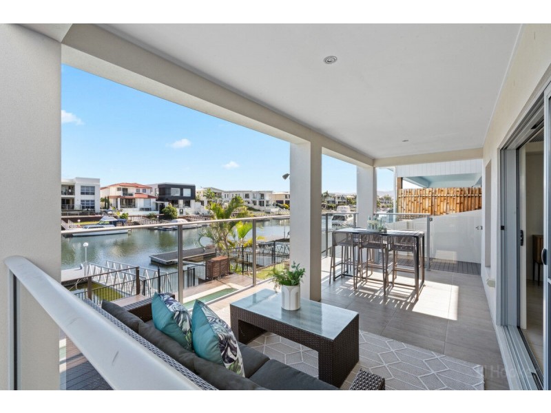72 River Links Boulevard East, Helensvale QLD 4212