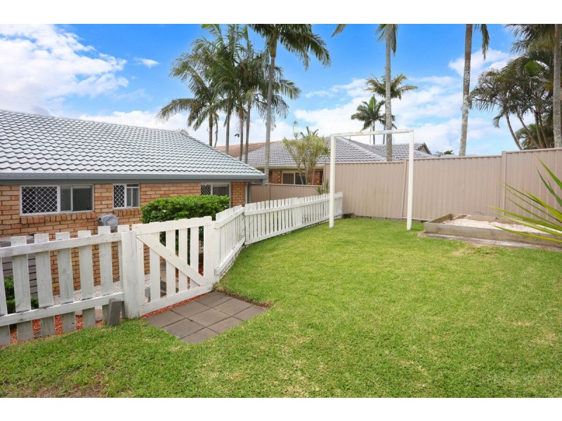 1/6 Gooding Drive, Coombabah QLD 4216