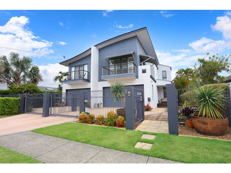 2/40 Markham Avenue, Runaway Bay QLD 4216