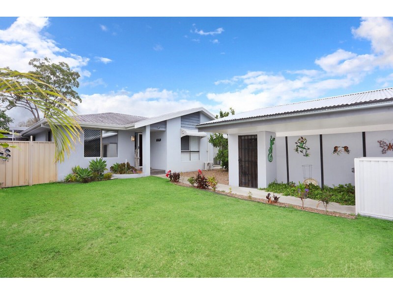 109 Oxley Drive, Paradise Point QLD 4216