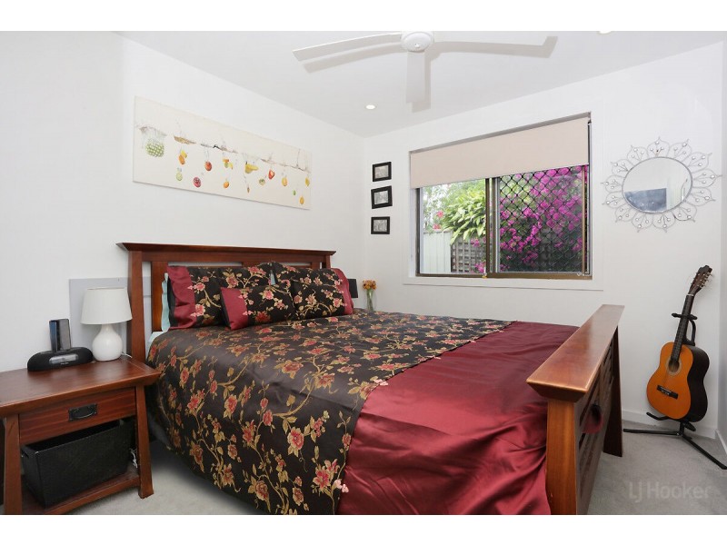 109 Oxley Drive, Paradise Point QLD 4216