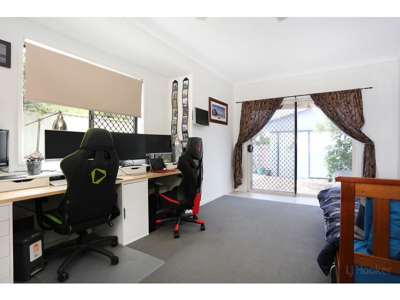 109 Oxley Drive, Paradise Point QLD 4216