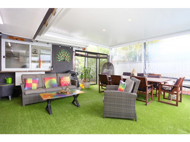 109 Oxley Drive, Paradise Point QLD 4216
