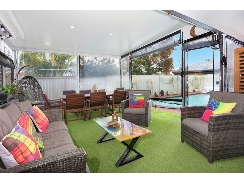 109 Oxley Drive, Paradise Point QLD 4216