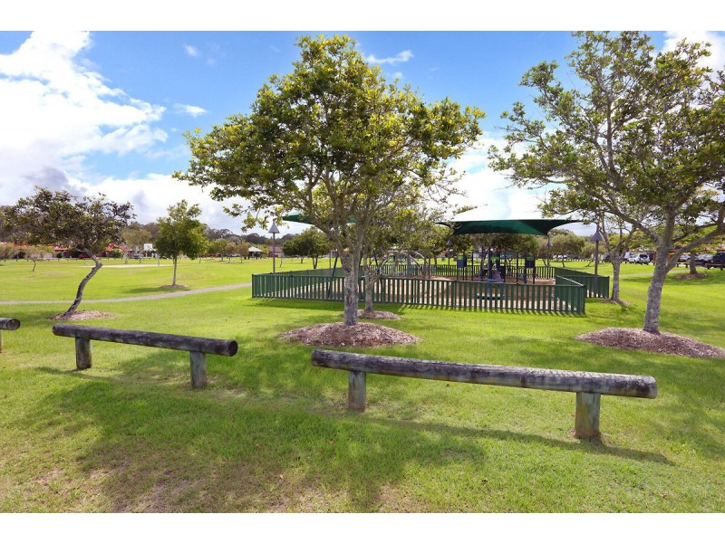 42 Sidney Nolan Drive, Coombabah QLD 4216