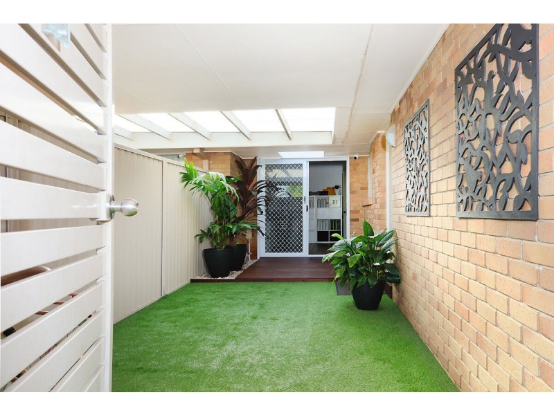 1/107 Rio Vista Boulevard, Broadbeach Waters QLD 4218