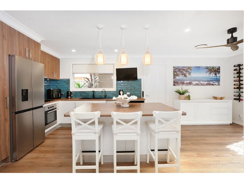 1/107 Rio Vista Boulevard, Broadbeach Waters QLD 4218