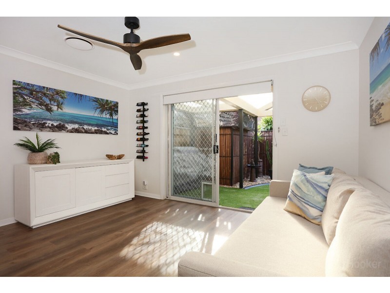 1/107 Rio Vista Boulevard, Broadbeach Waters QLD 4218