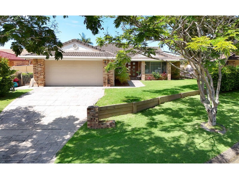 4 Ganton Court, Parkwood QLD 4214