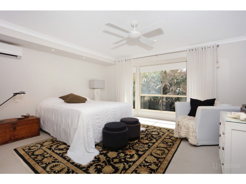 30 Nalkari Street, Coombabah QLD 4216