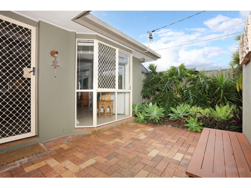 30 Nalkari Street, Coombabah QLD 4216