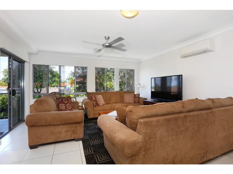 7/425 Pine Ridge Road, Runaway Bay QLD 4216