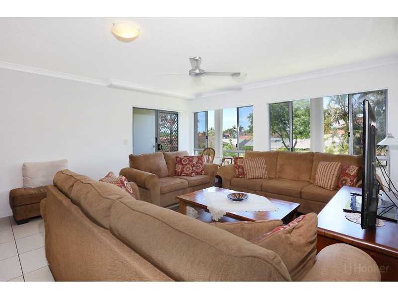 7/425 Pine Ridge Road, Runaway Bay QLD 4216