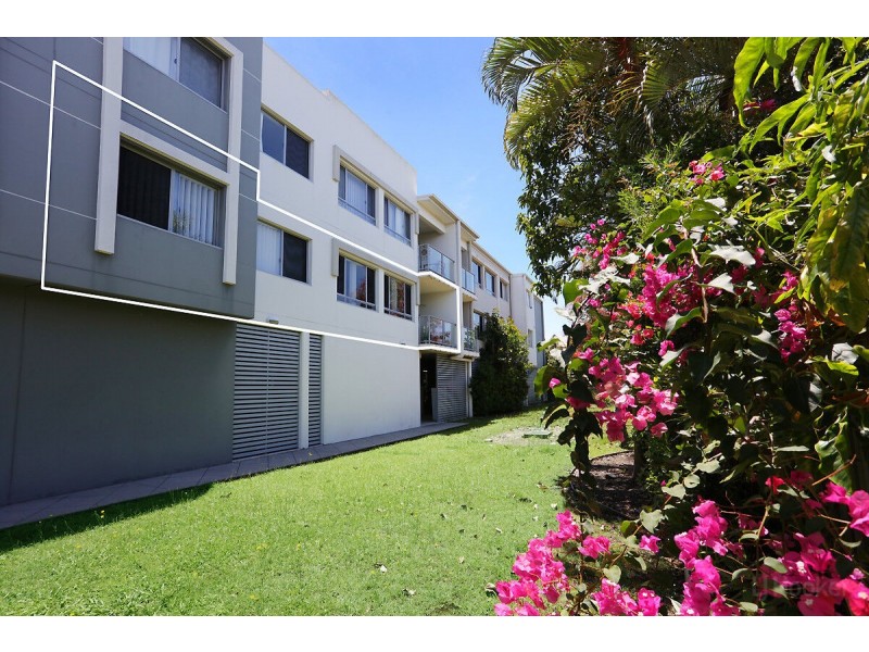 7/425 Pine Ridge Road, Runaway Bay QLD 4216