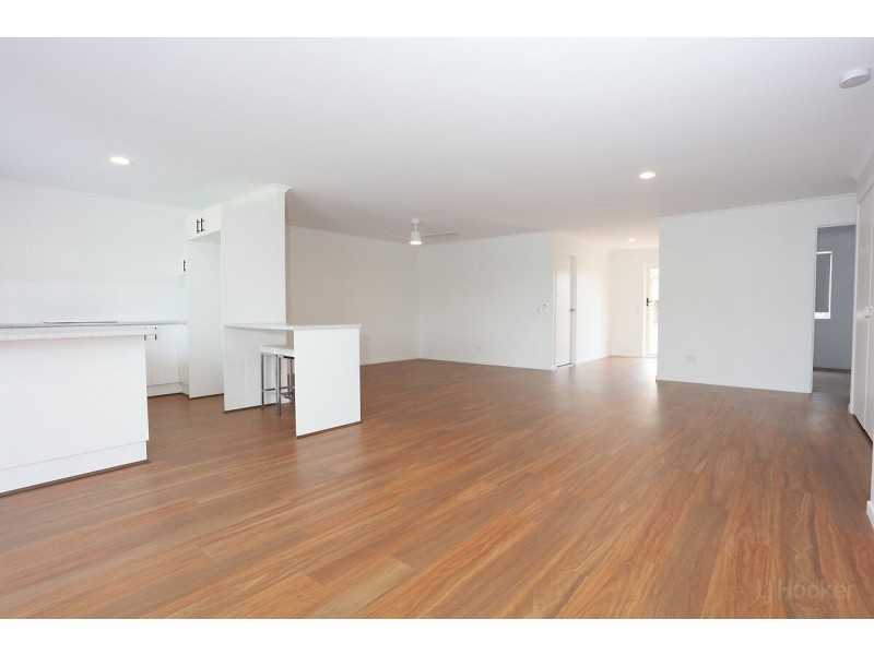 2/25 Kangaroo Avenue, Coombabah QLD 4216