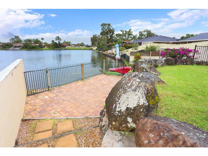 2/25 Kangaroo Avenue, Coombabah QLD 4216