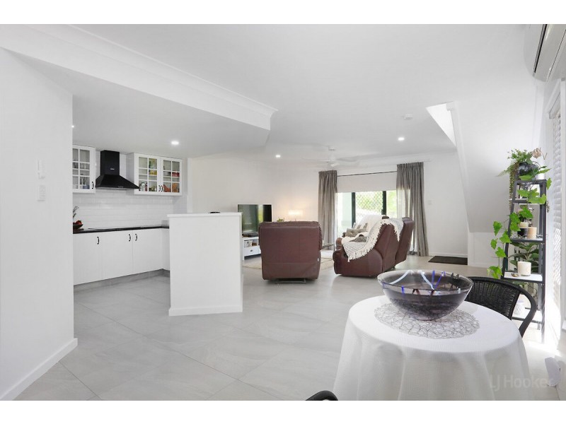 275/125 Hansford Road, Coombabah QLD 4216