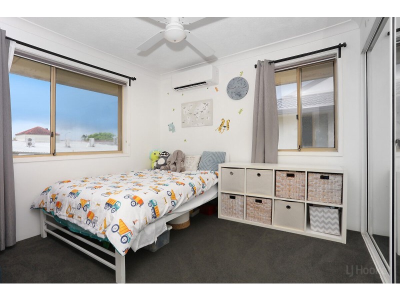 25/469 Pine Ridge Road, Runaway Bay QLD 4216