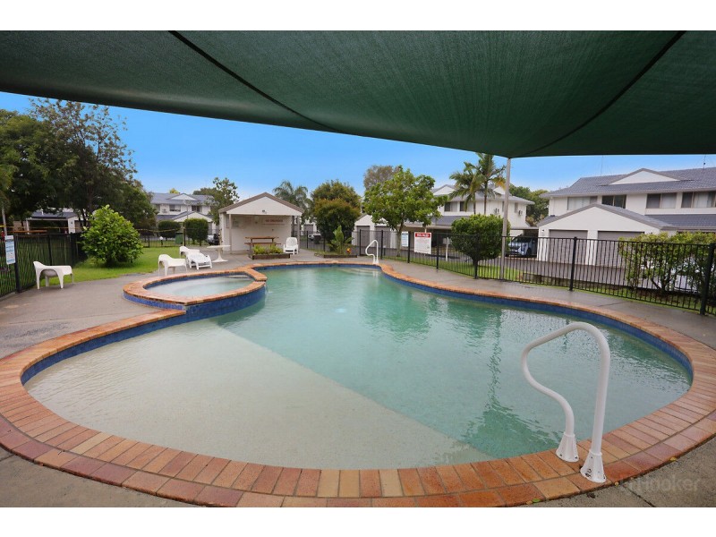 25/469 Pine Ridge Road, Runaway Bay QLD 4216