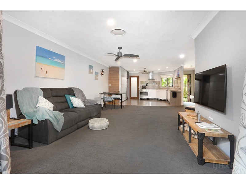 8/272 Oxley Drive, Coombabah QLD 4216