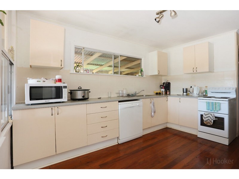 159 The Esplanade, Coombabah QLD 4216